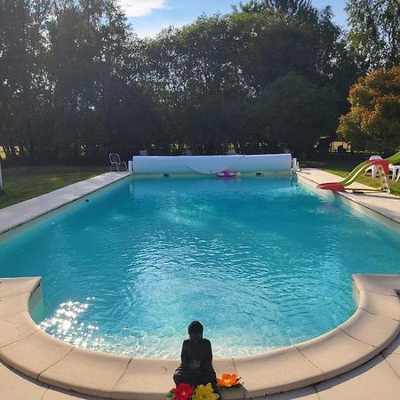Domaine De La Sarrotte Bed and Breakfast Saugon Εξωτερικό φωτογραφία