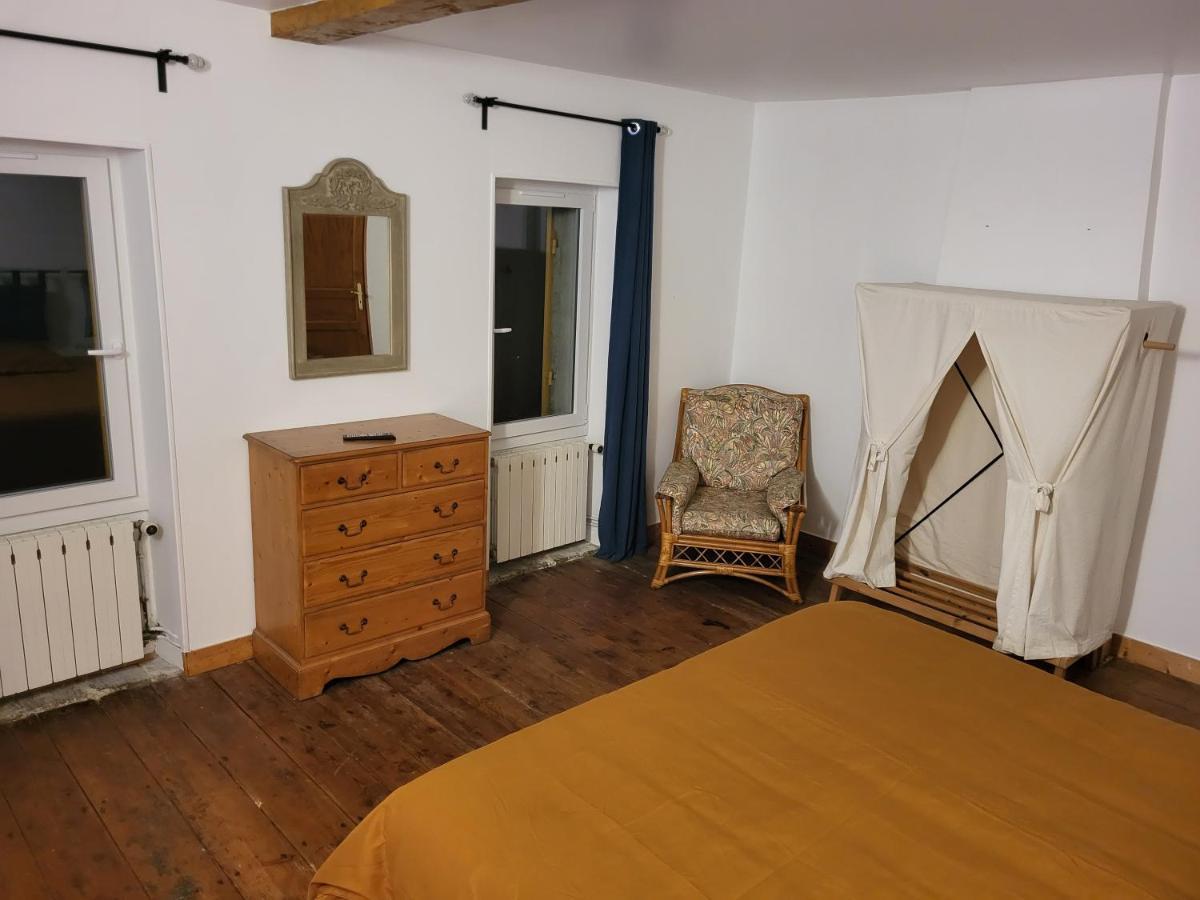 Domaine De La Sarrotte Bed and Breakfast Saugon Εξωτερικό φωτογραφία