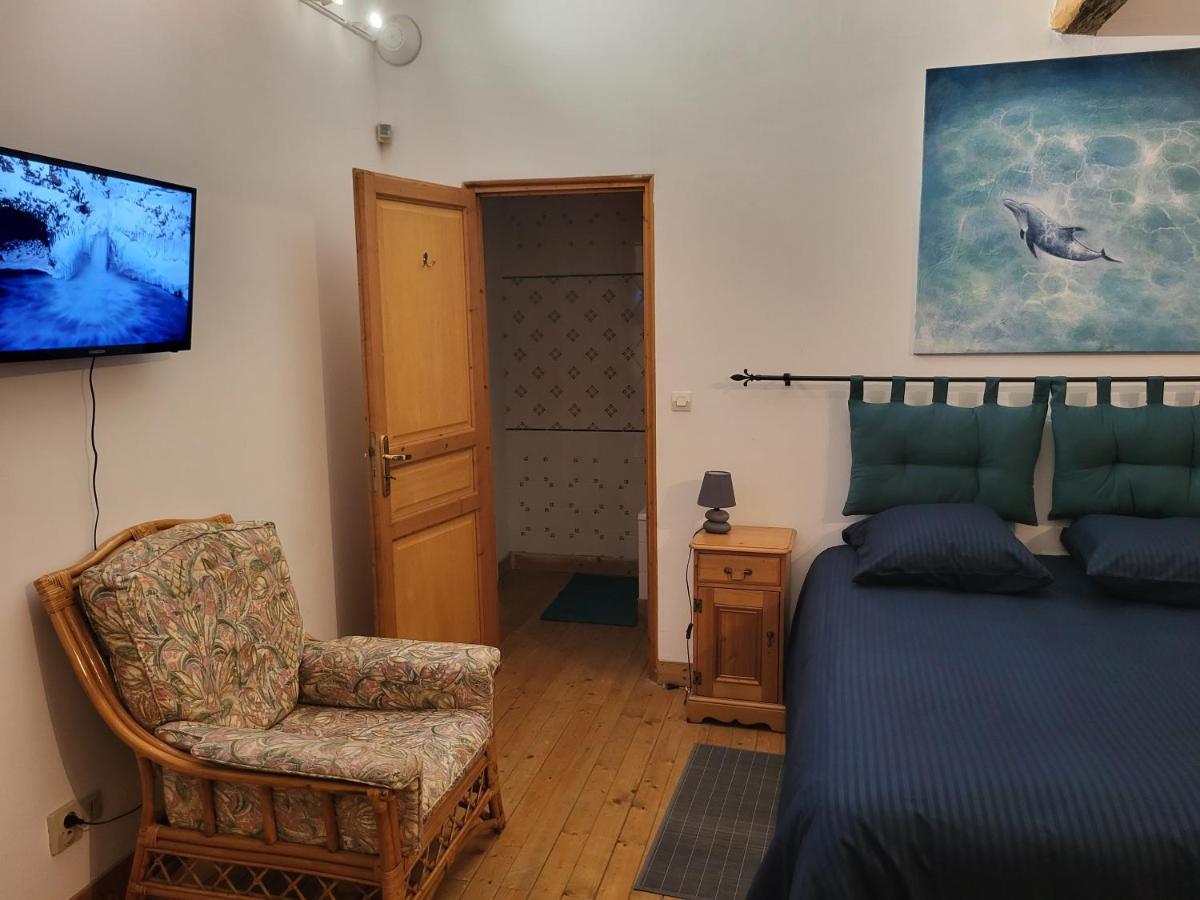 Domaine De La Sarrotte Bed and Breakfast Saugon Εξωτερικό φωτογραφία