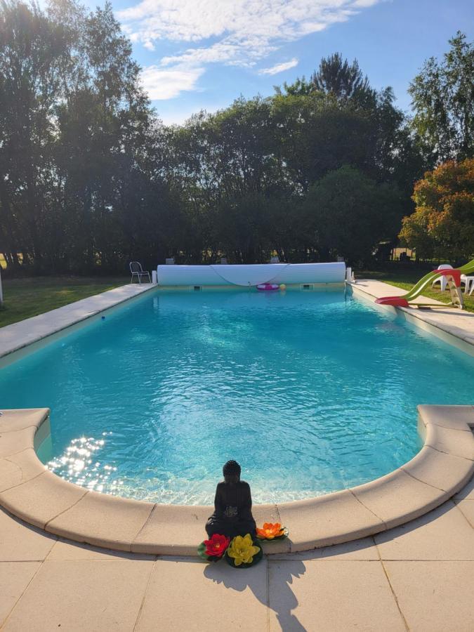 Domaine De La Sarrotte Bed and Breakfast Saugon Εξωτερικό φωτογραφία