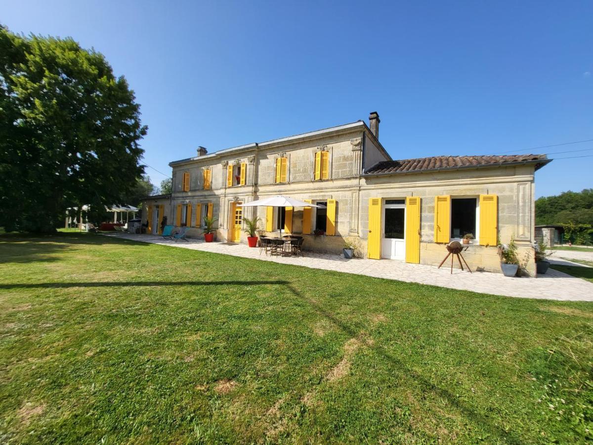 Domaine De La Sarrotte Bed and Breakfast Saugon Εξωτερικό φωτογραφία