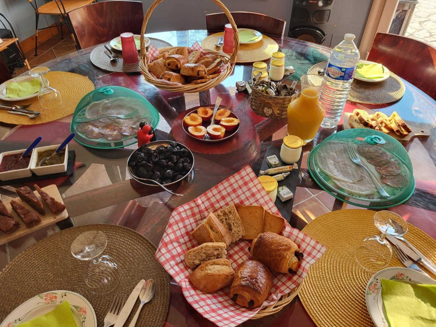 Domaine De La Sarrotte Bed and Breakfast Saugon Εξωτερικό φωτογραφία