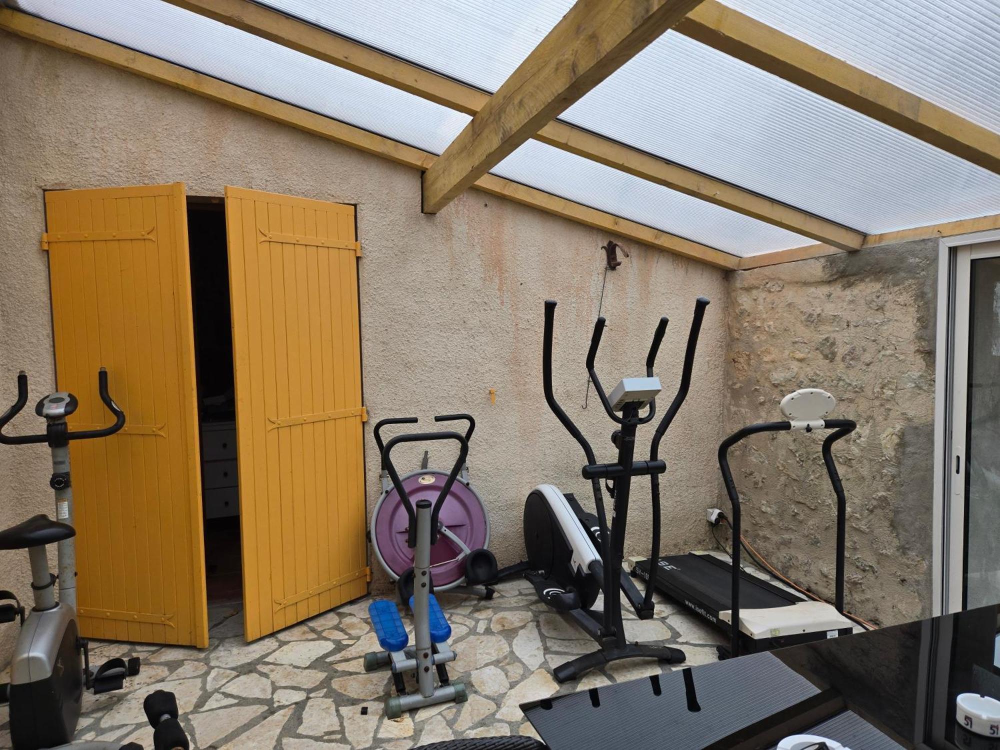 Domaine De La Sarrotte Bed and Breakfast Saugon Εξωτερικό φωτογραφία